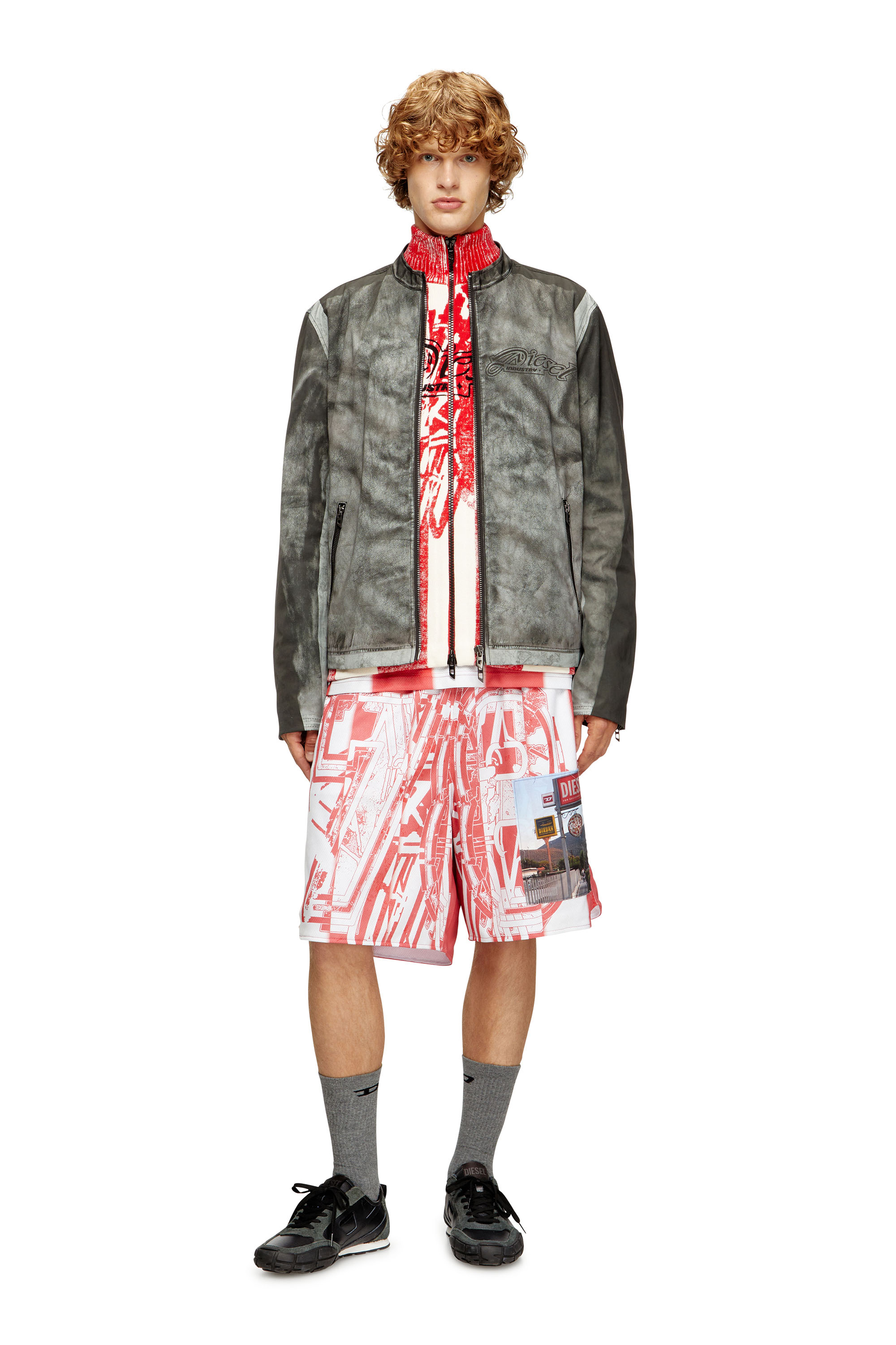 Diesel - P-KURT, Man's Striped shorts with photo patches in Red/White - 2